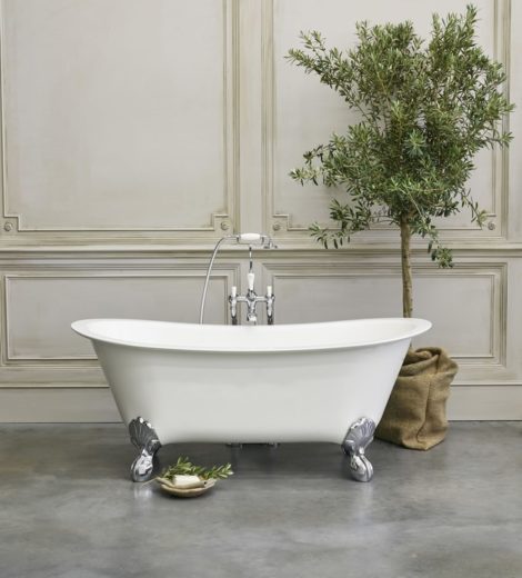 *Ex-display* Clearwater Batello Grande Freestanding Bath