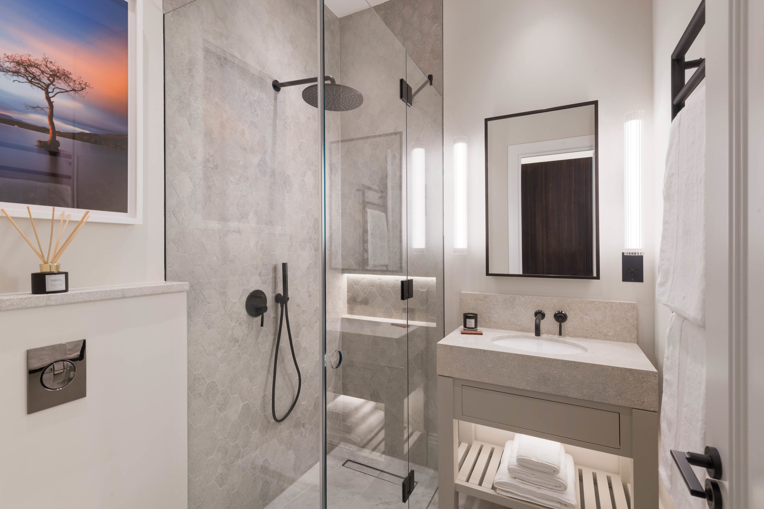 AWinship-5301-18-High